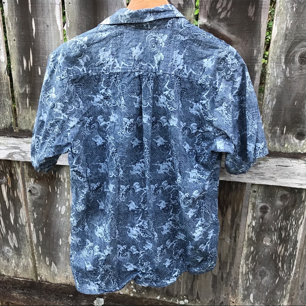 Aloha shirt - Picture 3 of 3